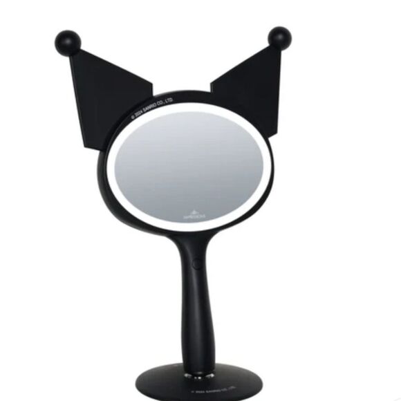 Impressions Kuromi LED Handheld Makeup Mirror - Picture 5 of 12